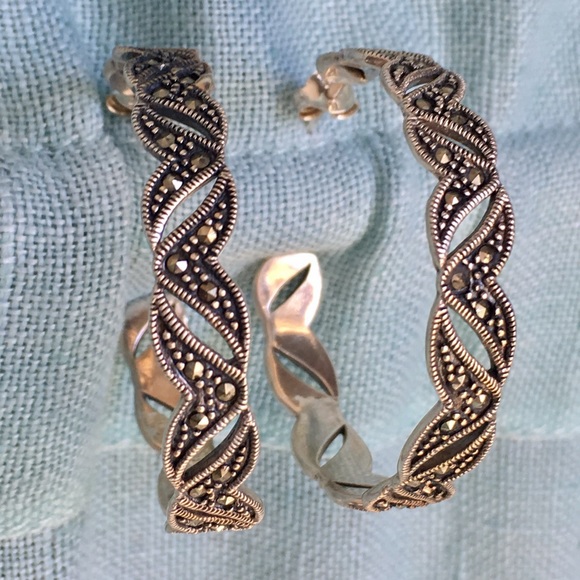 Sterling Silver Marcasite Hoop Pierced Earrings - Picture 3 of 9
